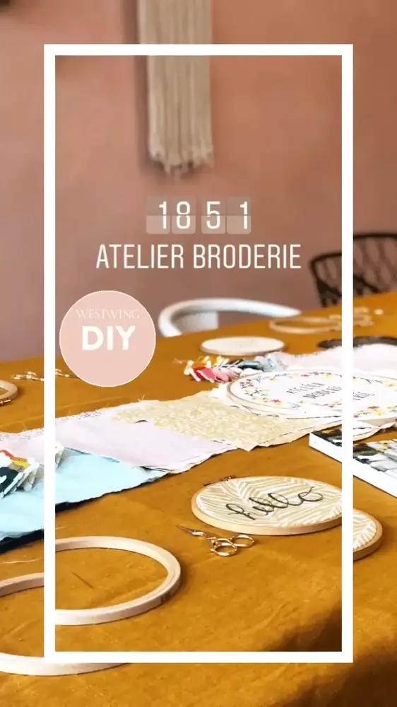 Atelier de 14 personnes pour faire de la broderie