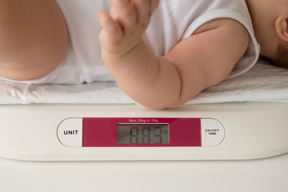 Article de blog sur le poids de bébé a la naissance