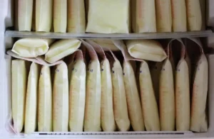 Lire la suite à propos de l’article Bijoux au lait maternel : capture la magie de l&rsquo;allaitement