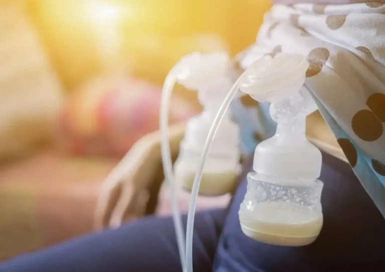 Lire la suite à propos de l’article Tout ce qu&rsquo;il faut savoir sur le quel tire-lait choisir : Guide pratique pour les nouvelles mamans