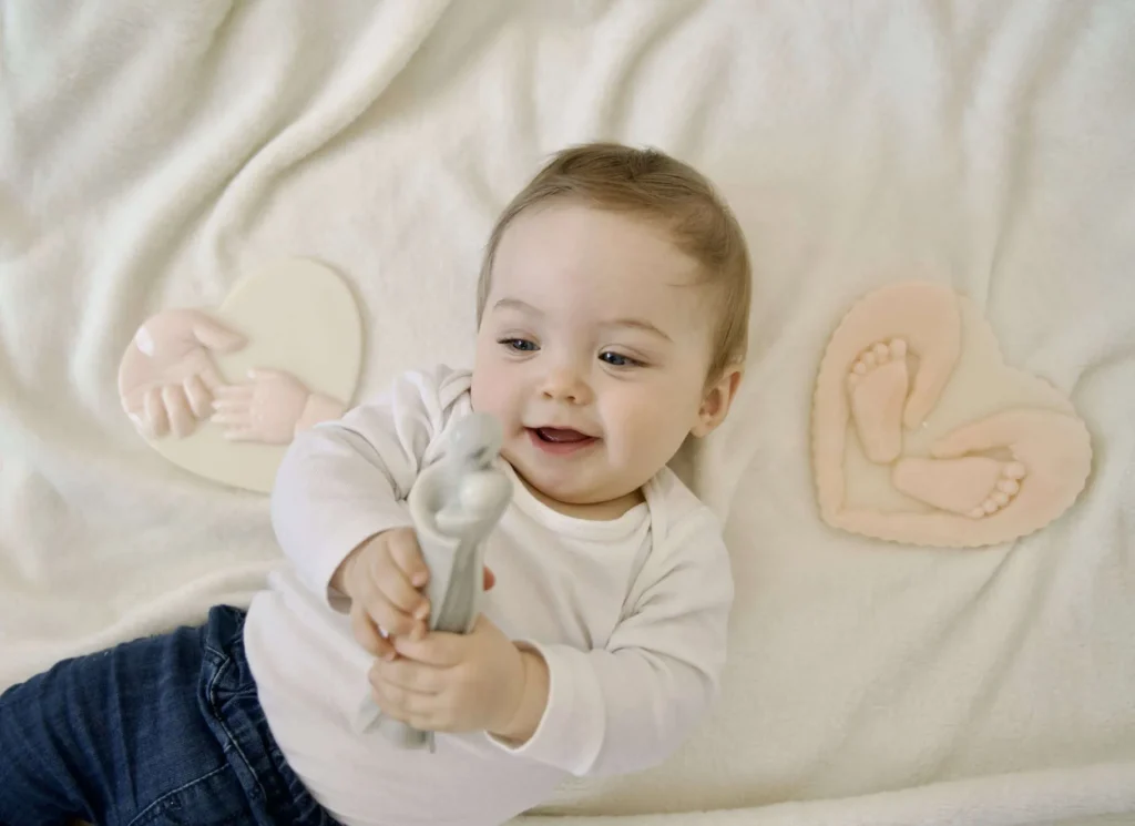 Coeur résine, décoration chambre de bébé, bisous maman-bébé trop mignon