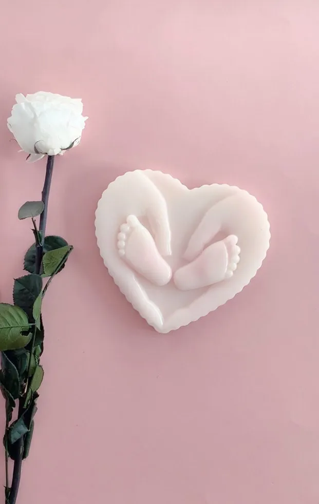 Coeur résine, décoration chambre de bébé, bisous maman-bébé trop mignon