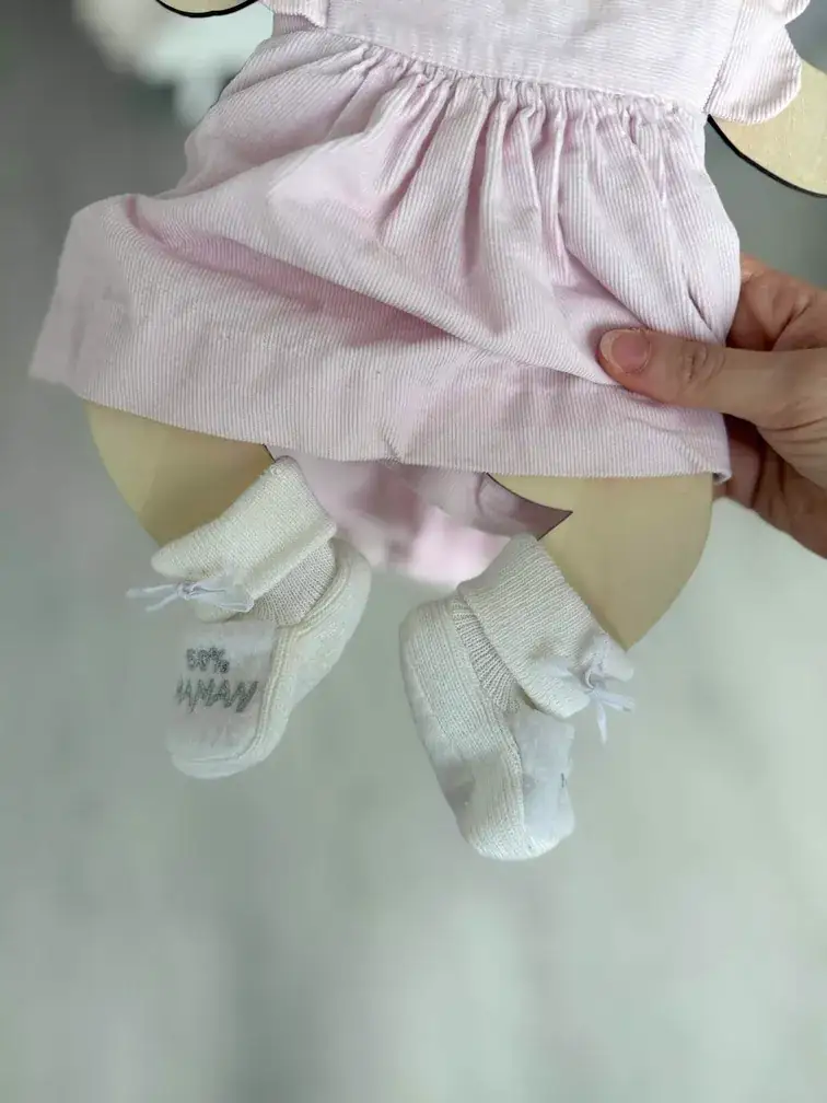 Support souvenir de vêtements de naissance — vue 7