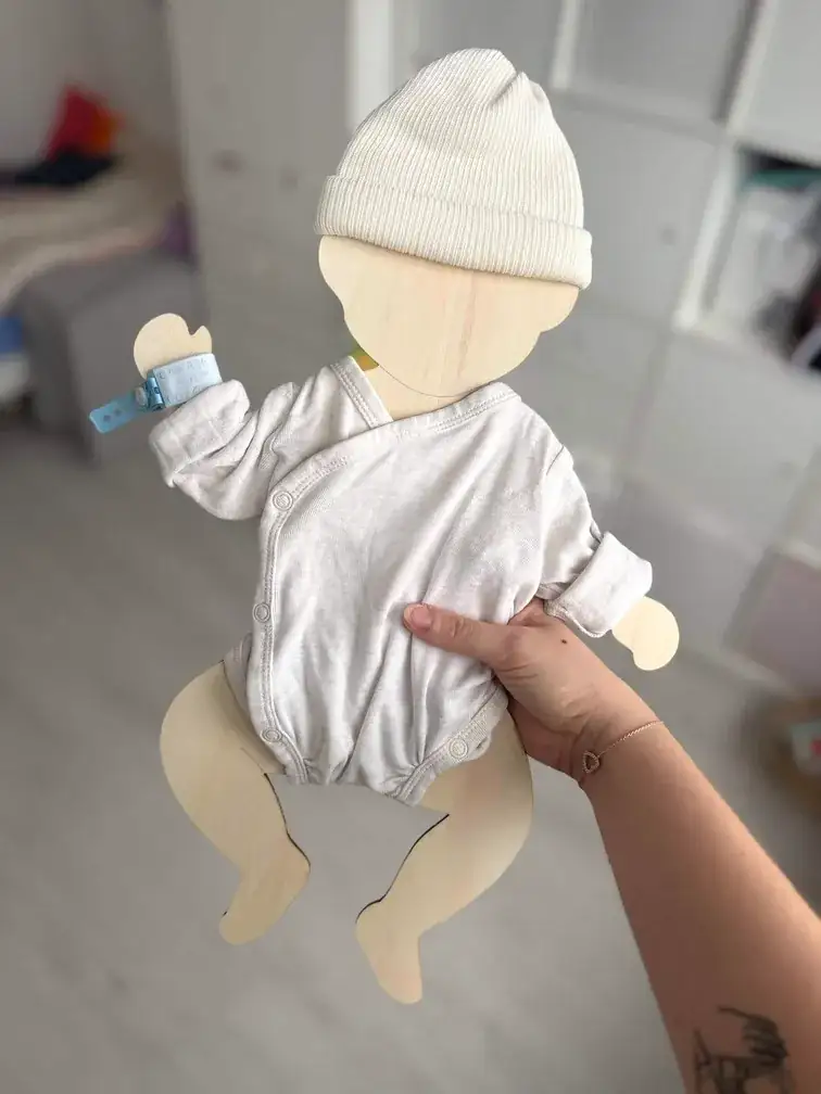 Support souvenir de vêtements de naissance — vue 4