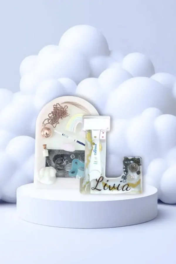 Décoration lettre résine de naissance personnalisé