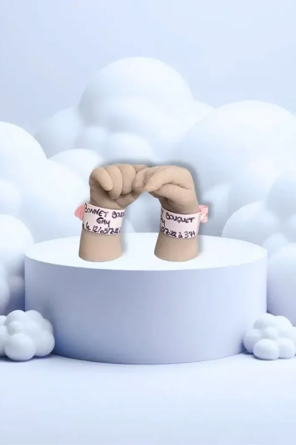 Porte-bracelet de naissance : un souvenir précieux