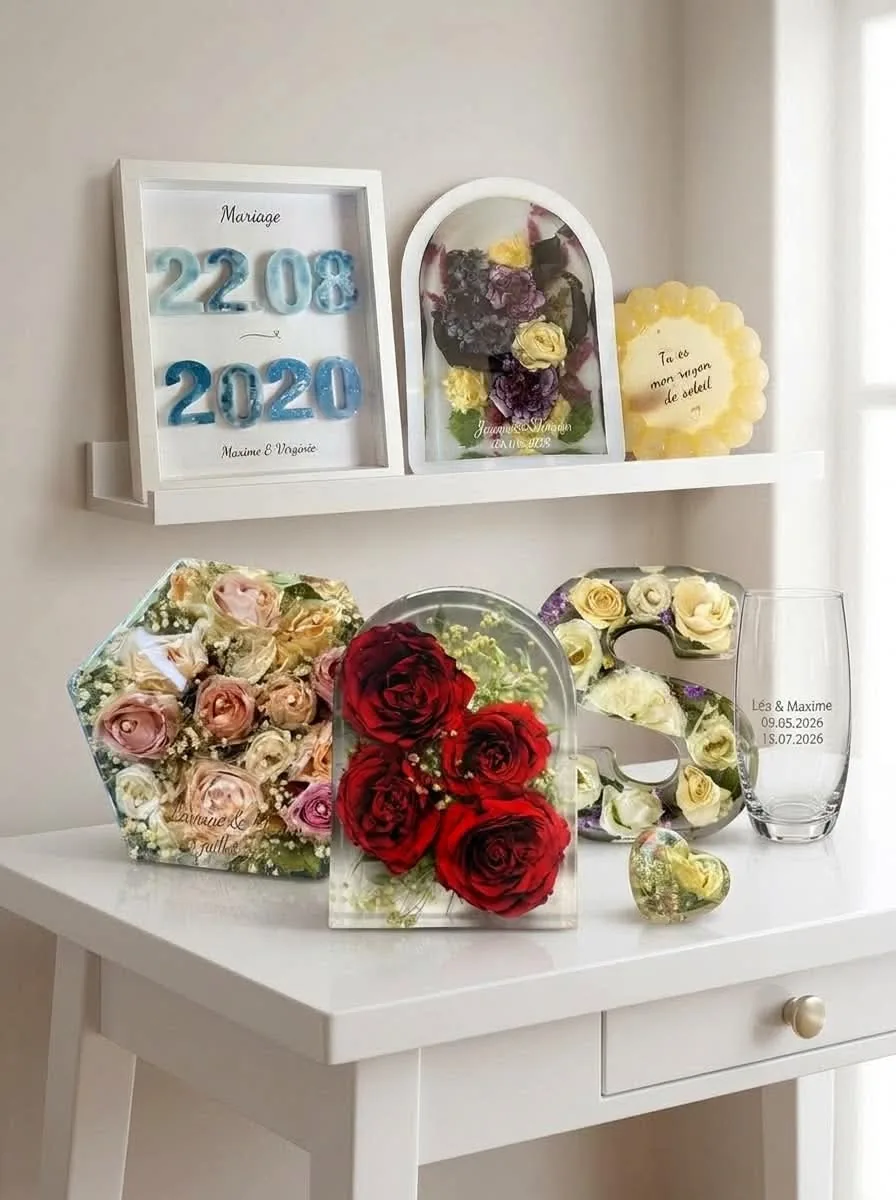 Cadeaux de mariage personnalisés : cadre date de mariage, bouquet et roses en résine