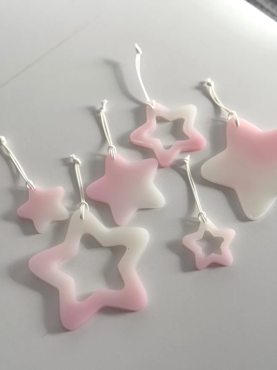 Six suspensions étoile de Noël rose et blanc à plat